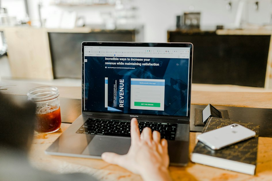 Maximizing Restaurant Profits